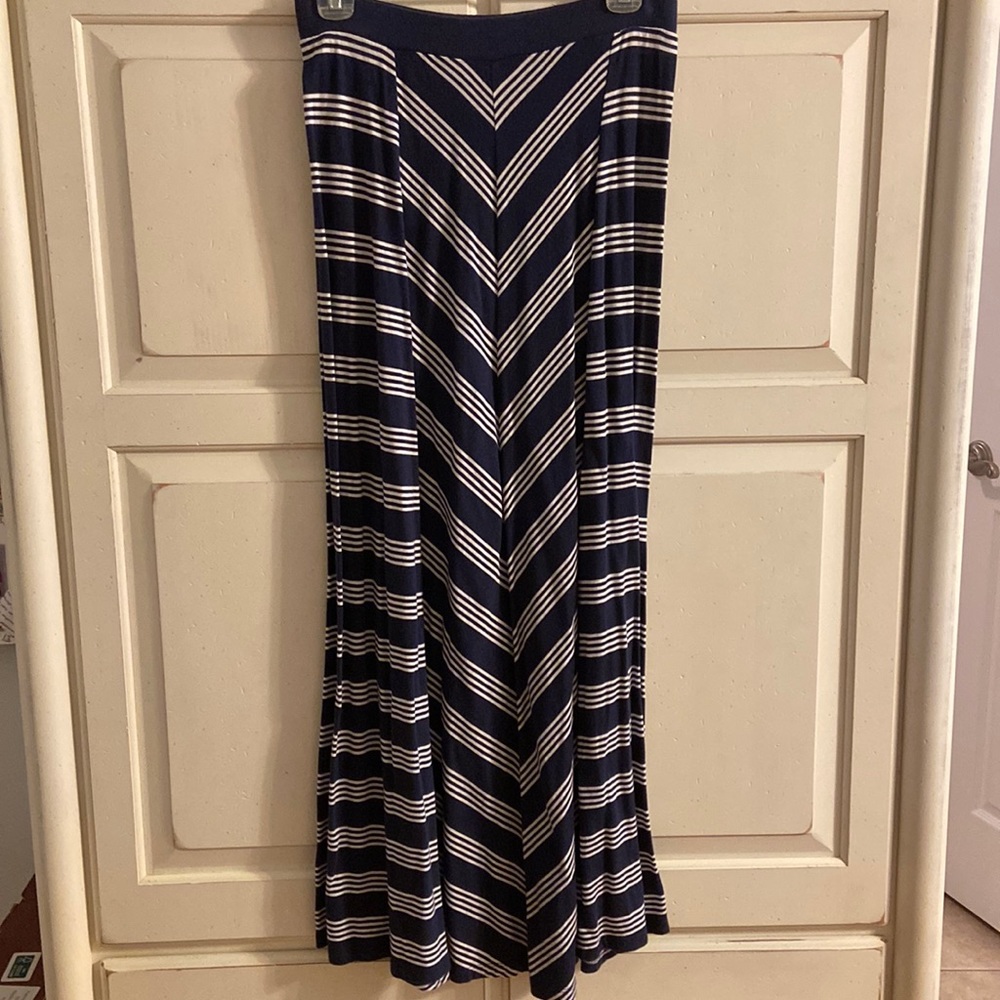 Ankle length skirt